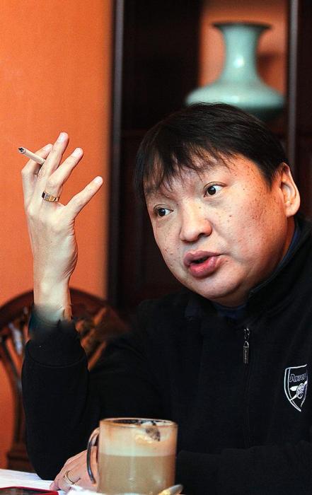 Г.Ганхүү: Ангийнхаа охидуудыг их панаалддаг байлаа